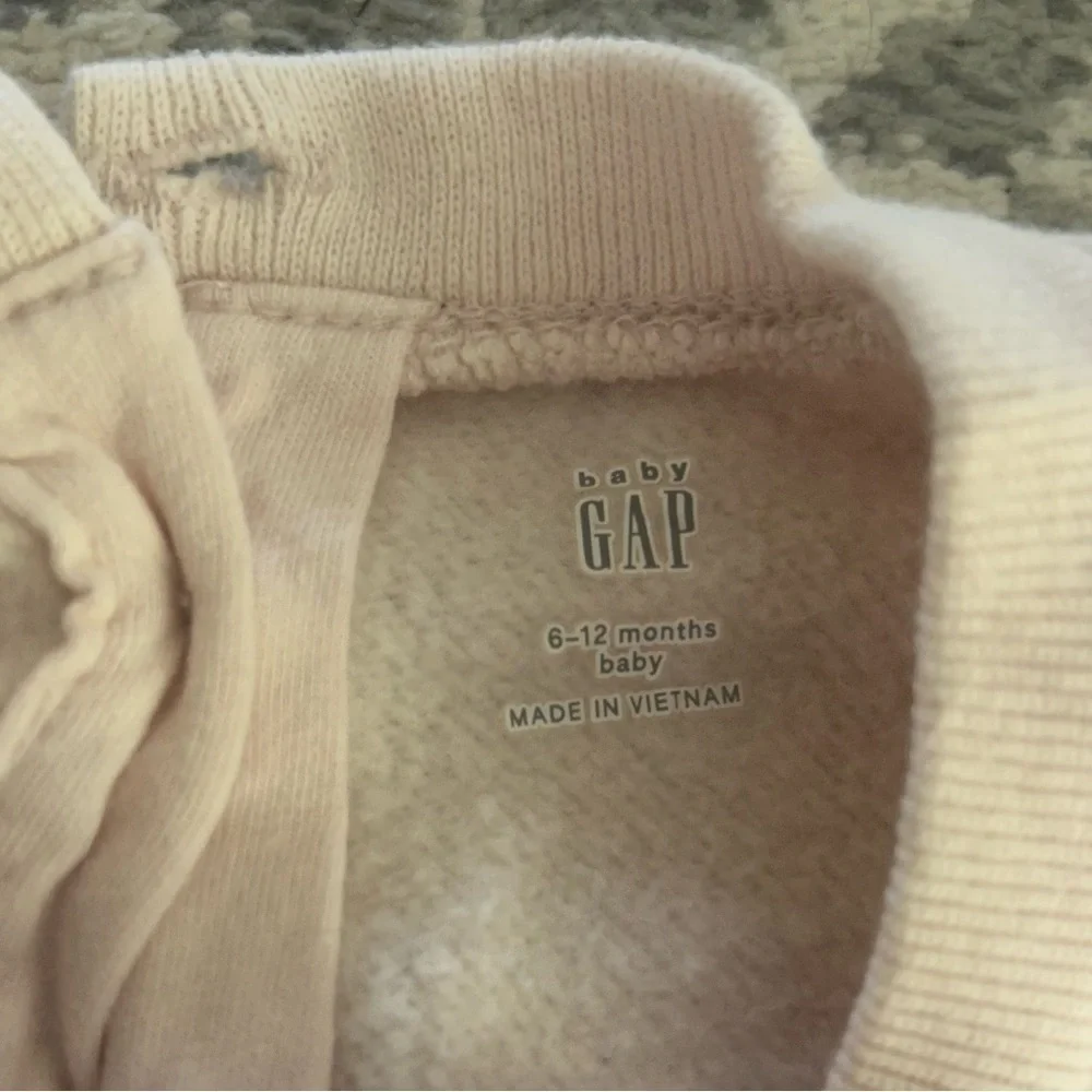BabyGAP VintageSoft Bear Logo Sweat Set- Barely Pink/ Size 6-12M